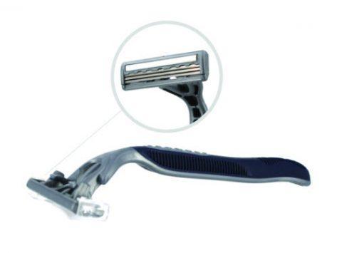NWI Disposable Triple Blade Razor with Lubricating Strip (RAZ3)